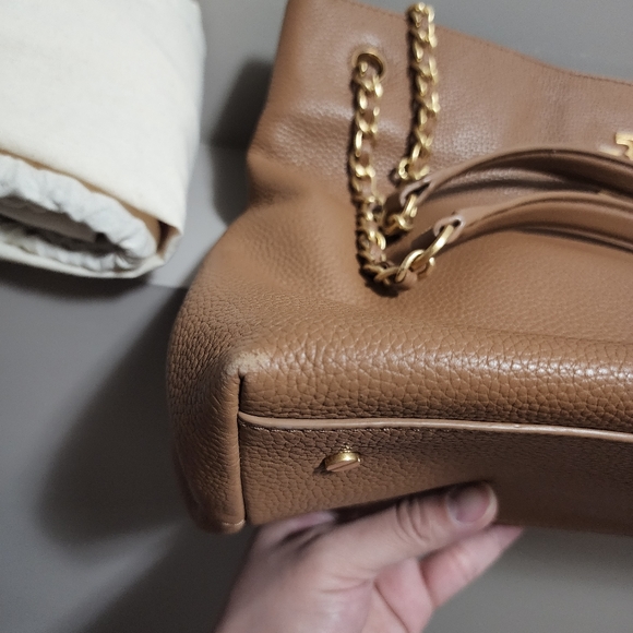 Tory Burch Britten Tote Bag - Picture 6 of 11